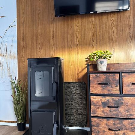 شقة Premium Hausboot Trave Traum لوبيك المظهر الخارجي الصورة