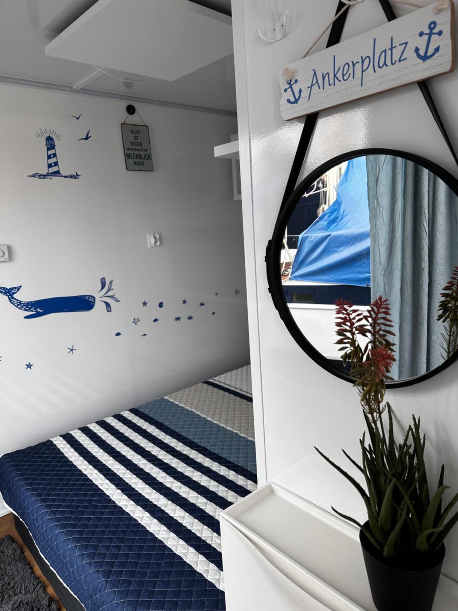 شقة Premium Hausboot Trave Traum لوبيك المظهر الخارجي الصورة